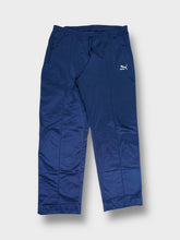 Load image into Gallery viewer, Vintage Puma Trackpants | M