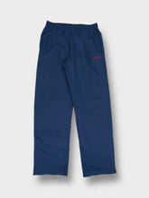 Load image into Gallery viewer, Vintage Umbro Trackpants | M