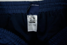Load image into Gallery viewer, Vintage Umbro Trackpants | M