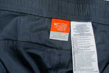 Load image into Gallery viewer, Vintage Nike Trackpants | Wmns L
