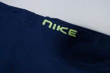 Load image into Gallery viewer, Vintage Nike Trackpants | L