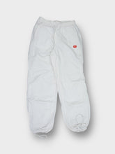 Load image into Gallery viewer, Vintage Nike Trackpants | M