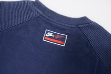 Load image into Gallery viewer, Vintage Nike Sweater | XS
