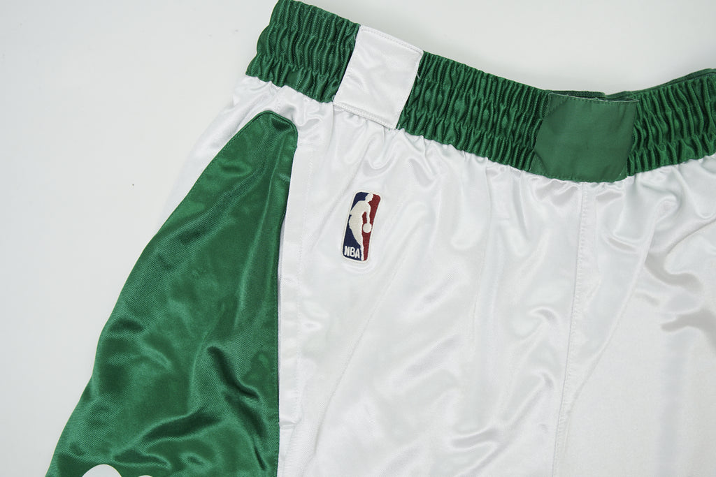 Vintage Nike NBA Boston Celtics Shorts | L