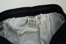 Load image into Gallery viewer, Vintage Puma Shorts | XL
