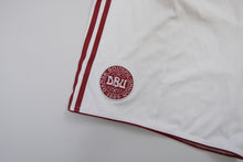 Load image into Gallery viewer, Vintage Adidas Denmark Shorts | XL