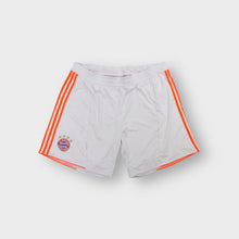 Load image into Gallery viewer, Vintage Adidas FC Bayern Shorts | XXL