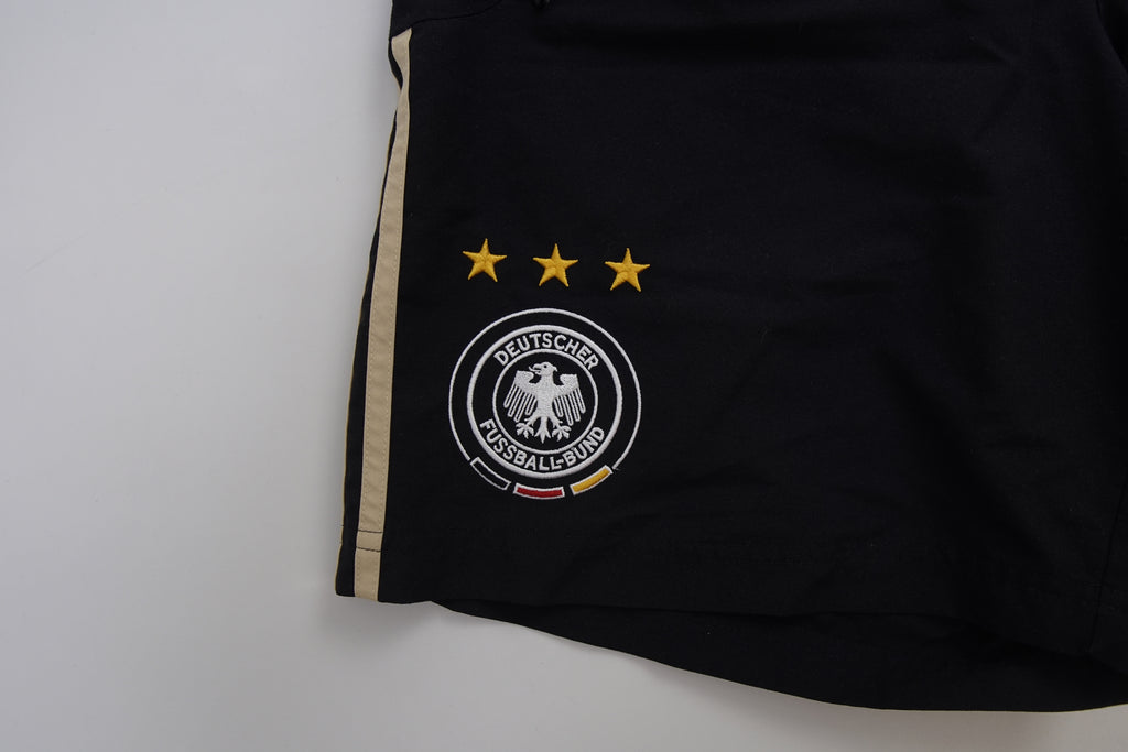 Vintage Adidas DFB Shorts | L