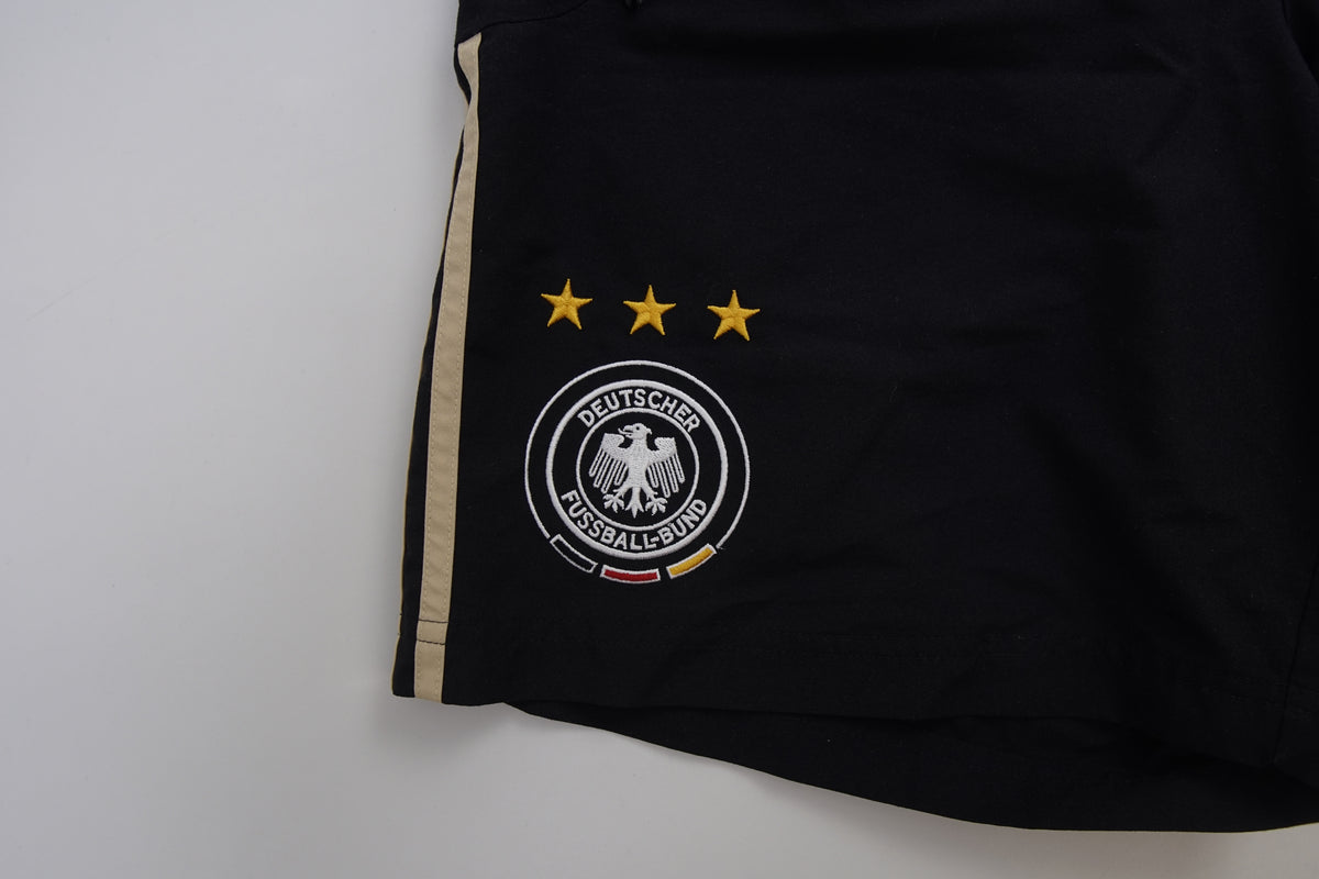 Vintage Adidas DFB Shorts | L