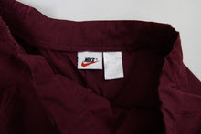 Load image into Gallery viewer, Vintage Nike Shorts | S