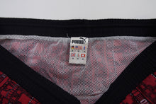 Load image into Gallery viewer, Vintage Puma Shorts | M