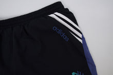 Load image into Gallery viewer, Vintage Adidas Shorts | XL