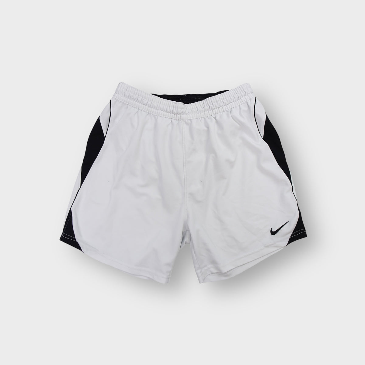 Vintage Nike Shorts | M