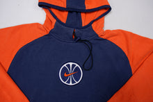 Load image into Gallery viewer, Vintage Nike Pullover | L