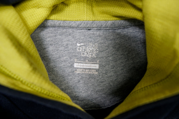 Nike Pullover | M
