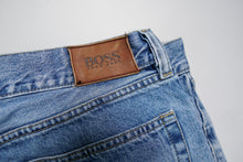 Load image into Gallery viewer, Vintage Hugo Boss Jeans | 38/34