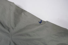 Load image into Gallery viewer, Vintage Nike Golf Windbreaker | M