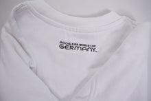Load image into Gallery viewer, Germany FIFA World Cup 2006 Sweater | M