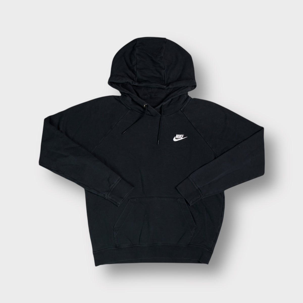 Nike Pullover | M