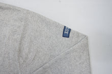 Load image into Gallery viewer, Gap Pullover | M