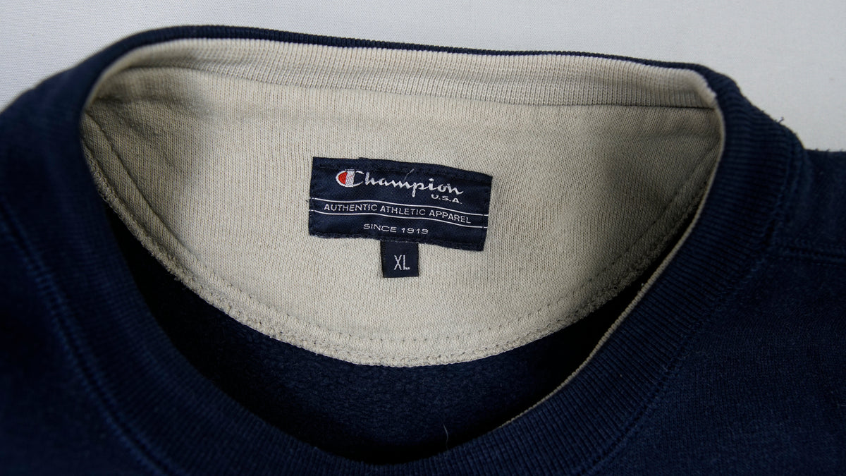 Vintage Champion Sweater | XL