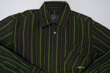 Load image into Gallery viewer, Vintage Quiksilver Shirt | M