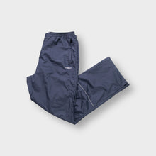 Load image into Gallery viewer, Vintage Umbro Trackpants | M
