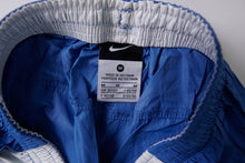 Load image into Gallery viewer, Vintage Nike Trackpants | Wmns M / Men's S