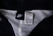 Load image into Gallery viewer, Vintage Nike Trackpants | M