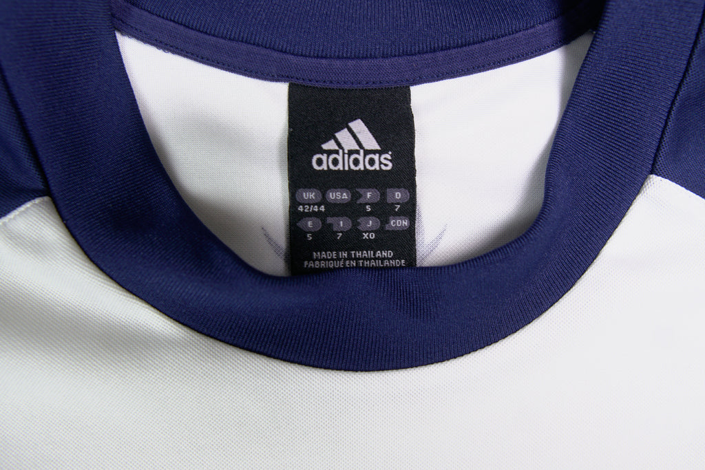 Vintage Adidas T-Shirt | M