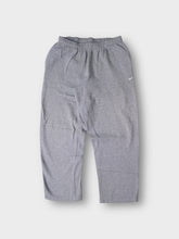 Load image into Gallery viewer, Vintage Nike Sweatpants | M