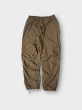 Load image into Gallery viewer, Vintage Adidas Trackpants | M