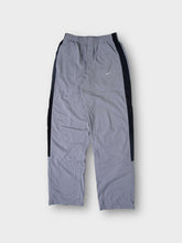 Load image into Gallery viewer, Vintage Nike Trackpants | S