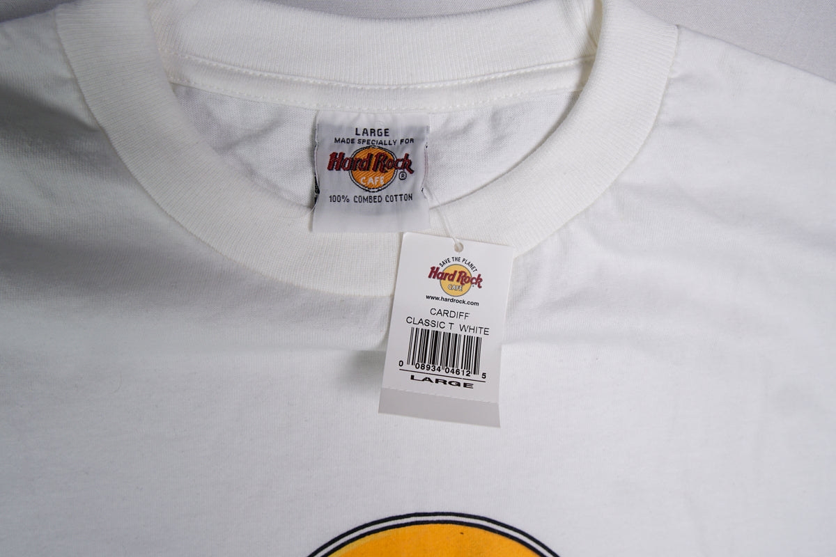 Vintage Hard Rock Café Cardiff T-Shirt | L