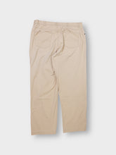 Load image into Gallery viewer, Tommy Hilfiger Pants | 38/32