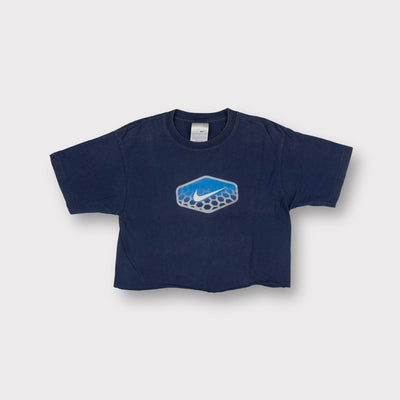 Nike T-Shirt in dark blue with a light blue honeycomb swoosh graphic on chest