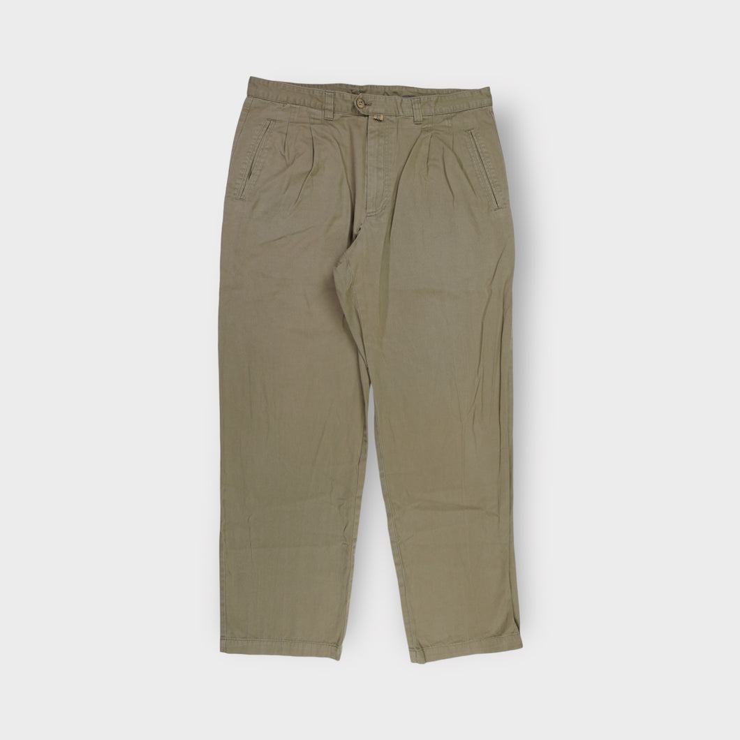 Vintage Burberry Chino Pants | 46