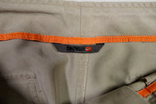 Load image into Gallery viewer, Vintage Nike Pants | L