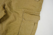 Load image into Gallery viewer, Ralph Lauren Cargo Shorts | L
