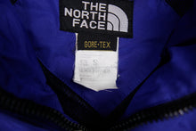 Load image into Gallery viewer, Vintage The North Face Jacket | S