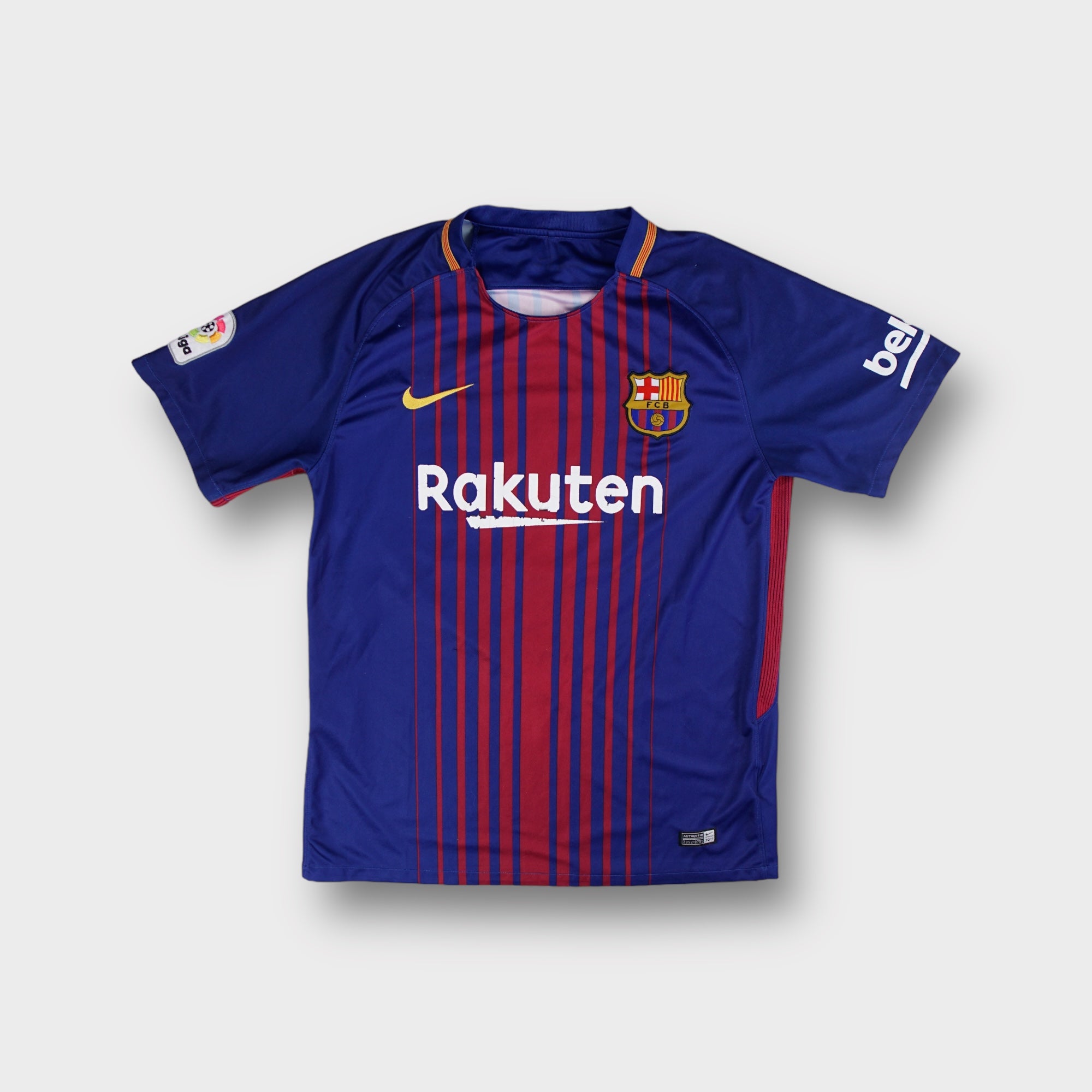 Nike FC Barcelona 17/18 Jersey | S – ninetyvintage