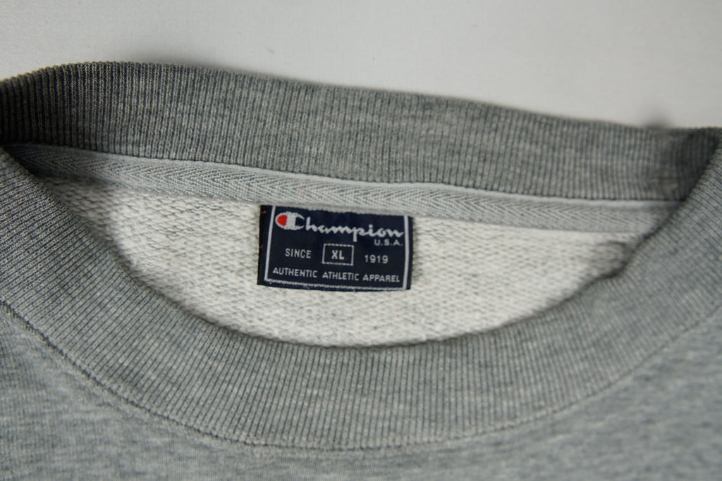 Vintage Champion Sweater | XL