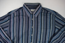 Load image into Gallery viewer, Vintage Shirt | XL