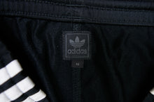 Load image into Gallery viewer, Vintage Adidas Trackpants | XS