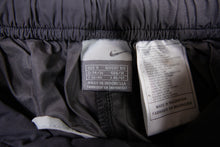 Load image into Gallery viewer, Vintage Nike Trackpants | Wmns S