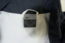 Load image into Gallery viewer, Vintage Nike Trackjacket | M