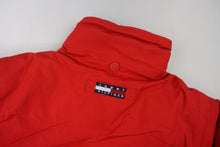 Load image into Gallery viewer, Vintage Tommy Hilfiger Jacket | M