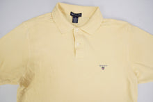 Load image into Gallery viewer, Vintage Gant Poloshirt | M