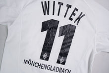 Load image into Gallery viewer, Lotto Borussia Mönchengladbach 02-05 Home Jersey | L