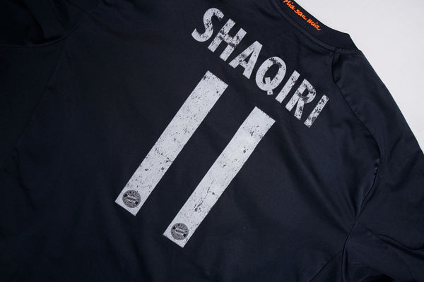Adidas FC Bayern 12-13 UCL Shaqiri Jersey | XL
